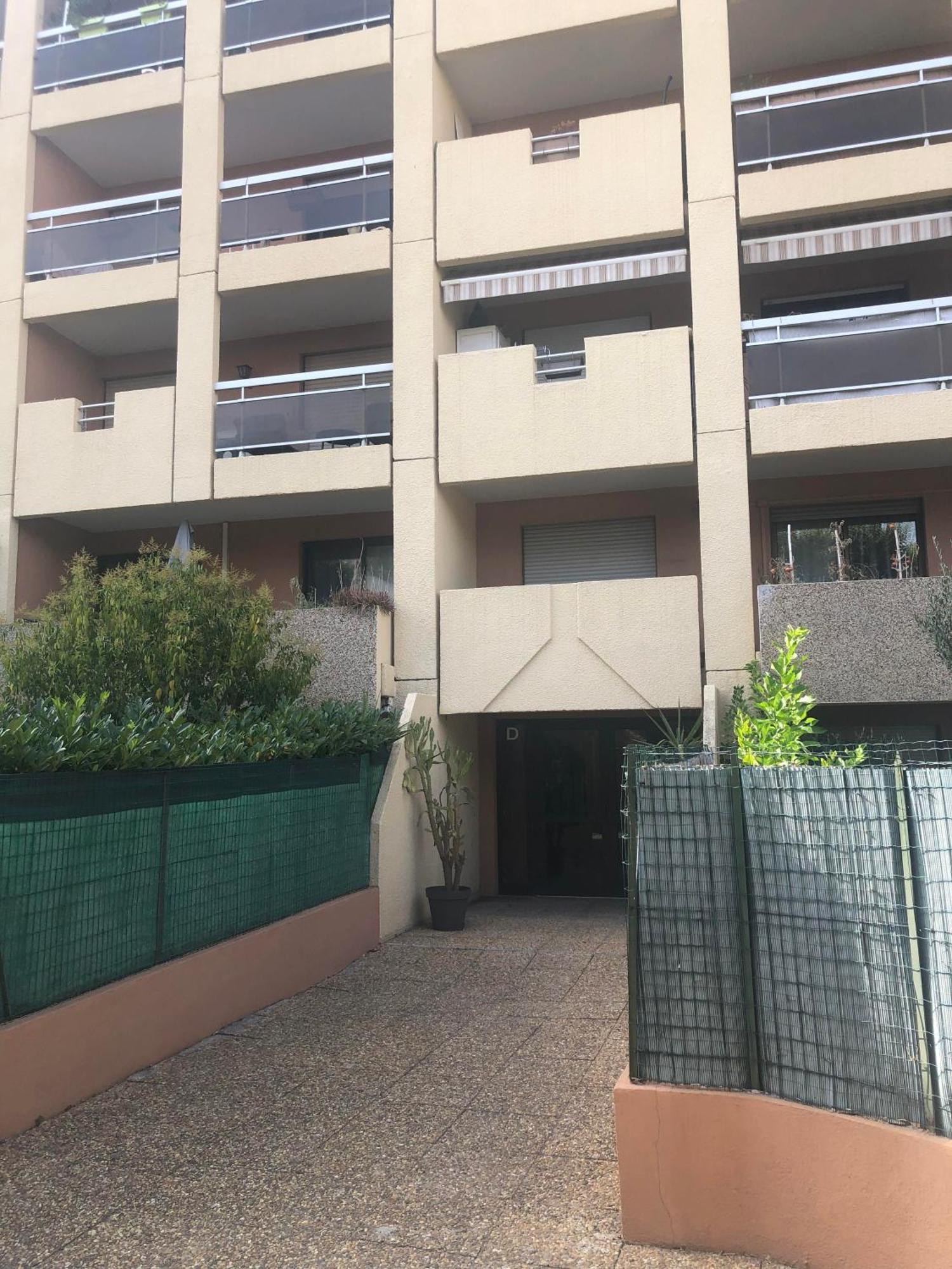 Charment Appartement A Marseille - Prado A/C Bagian luar foto